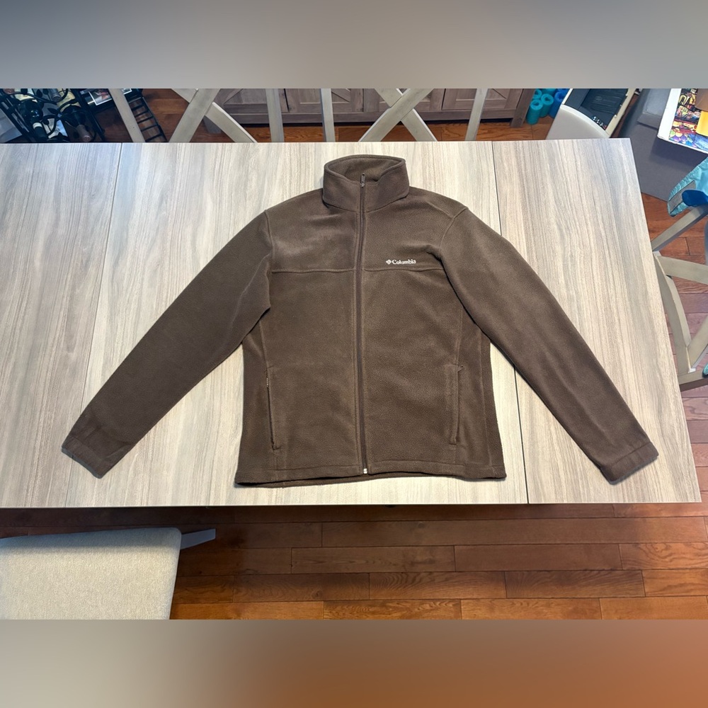 Used Men’s Large Brown Columbia Zip Up